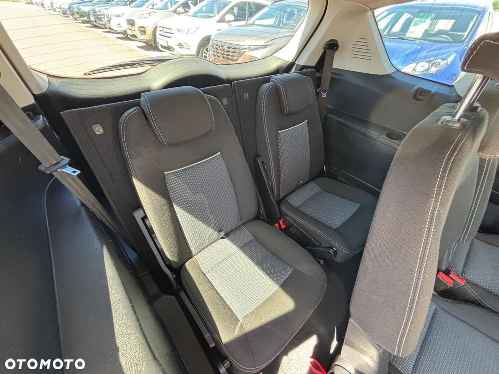 Ford S-Max 2.0 TDCi DPF Champions Edition - 15
