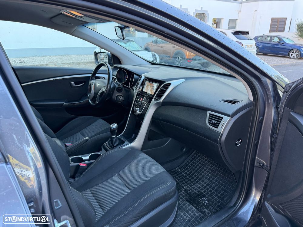 Hyundai i30 1.4 CRDi Blue Classic - 17