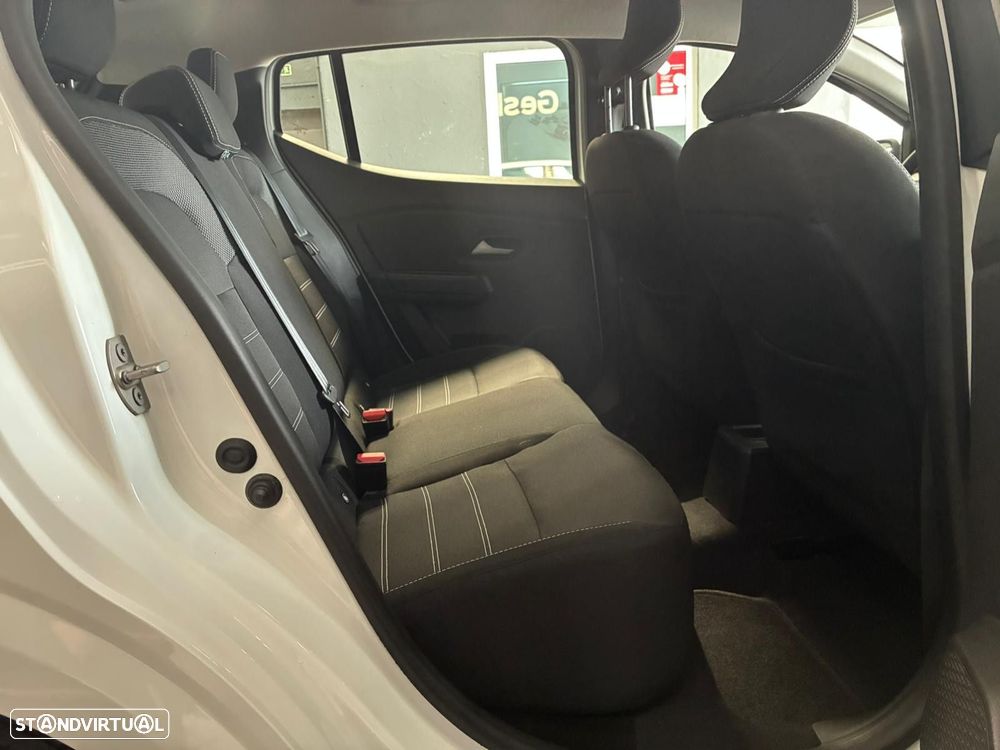 Dacia Sandero 1.0 TCe Expression CVT - 37