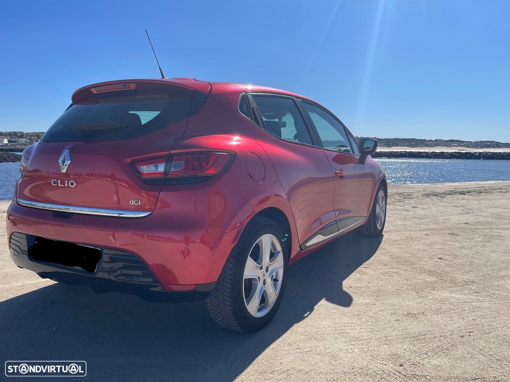 Renault Clio 1.5 dCi Confort 94g - 18