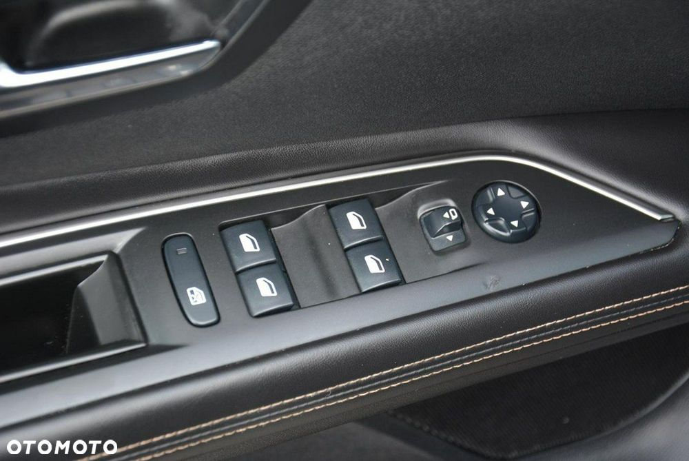 Peugeot 3008 - 35