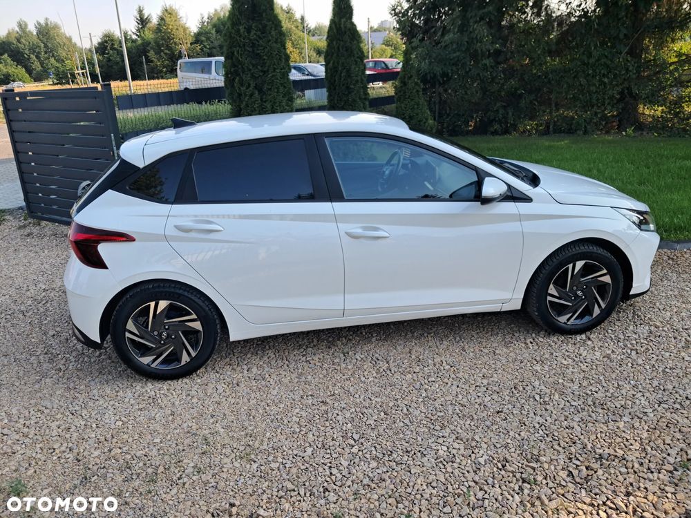Hyundai i20 1.2 Pure - 16