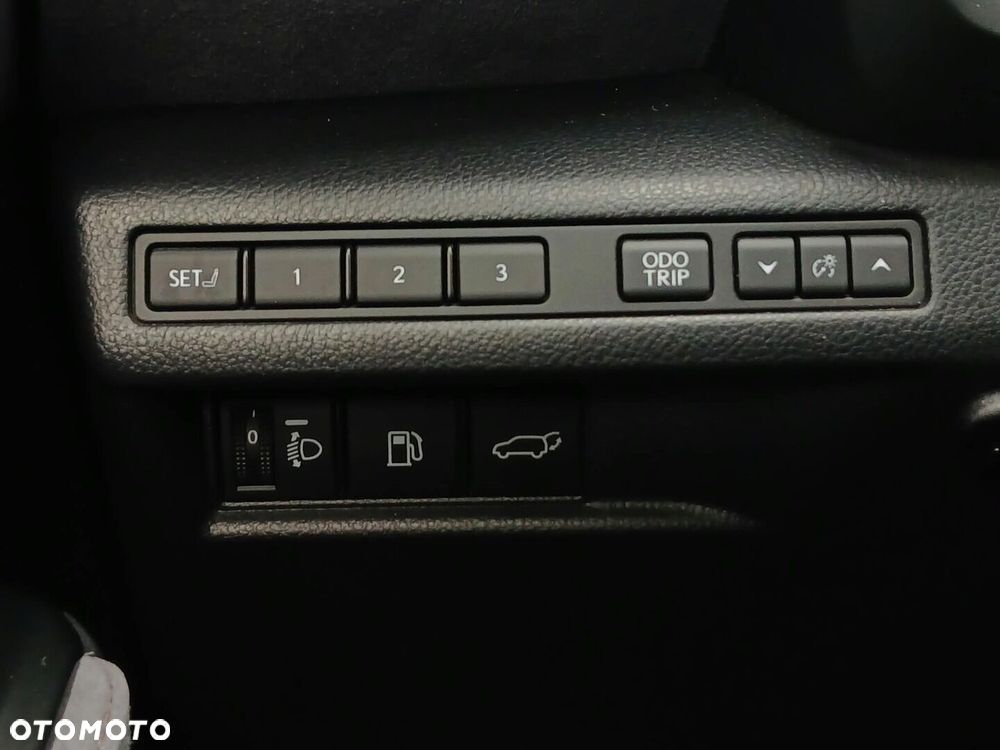 Lexus LBX 1.5 Hybrid Cool AWD - 34