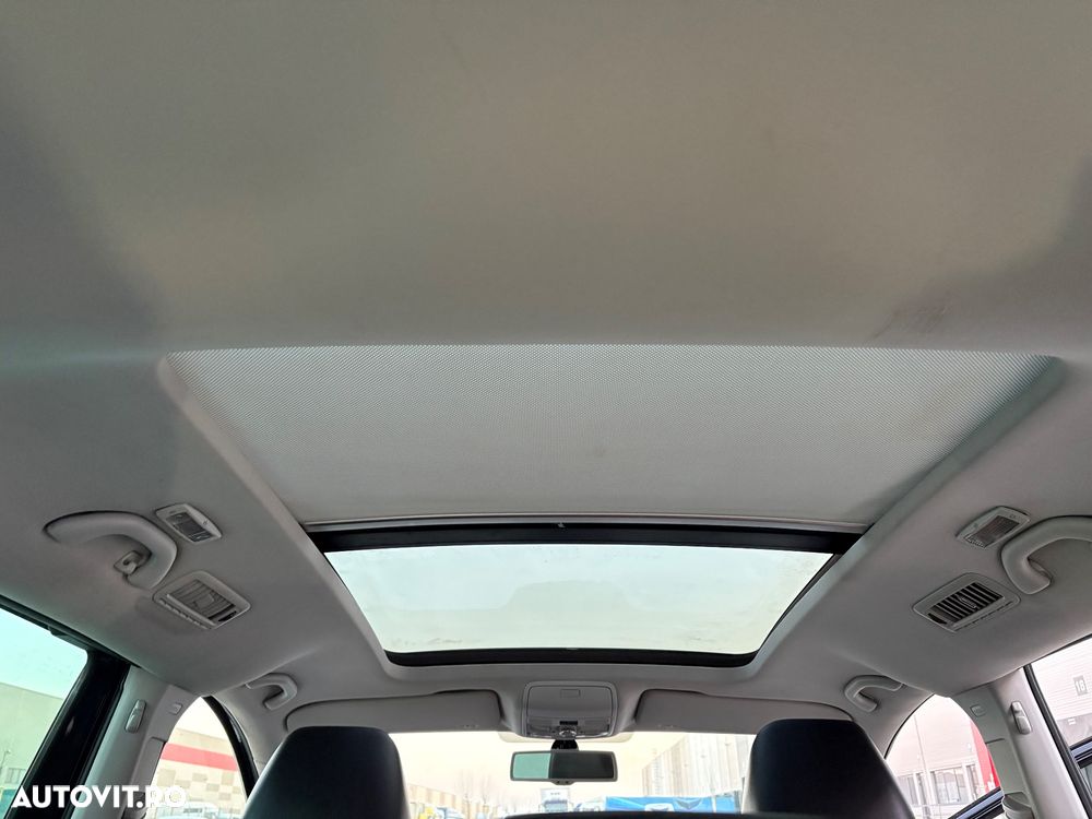 Volkswagen Sharan 2.0 TDI 4MOTION Blue Motion Style - 8