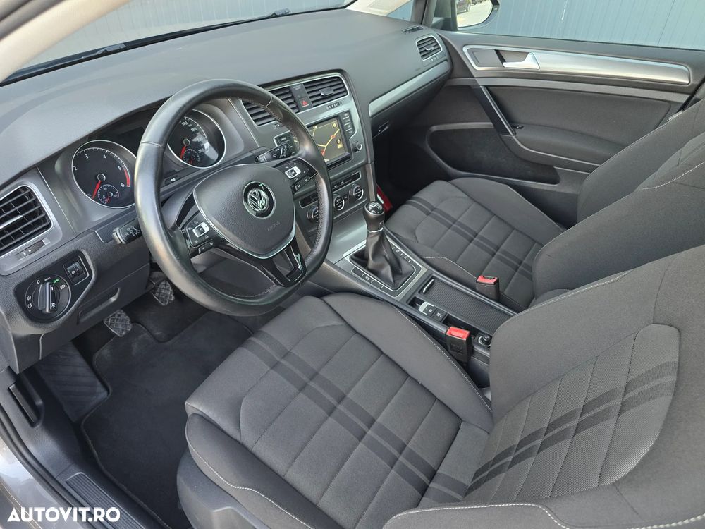 Volkswagen Golf 1.6 TDI BlueMotion Technology Comfortline - 6