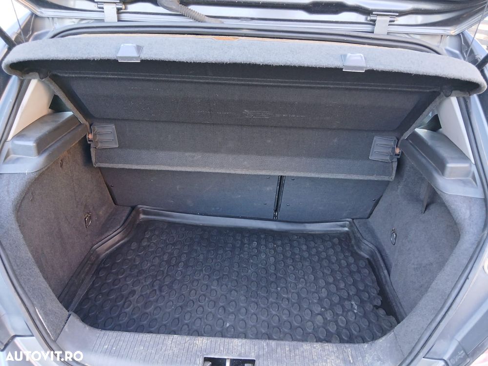 Opel Astra 1.6 - 5