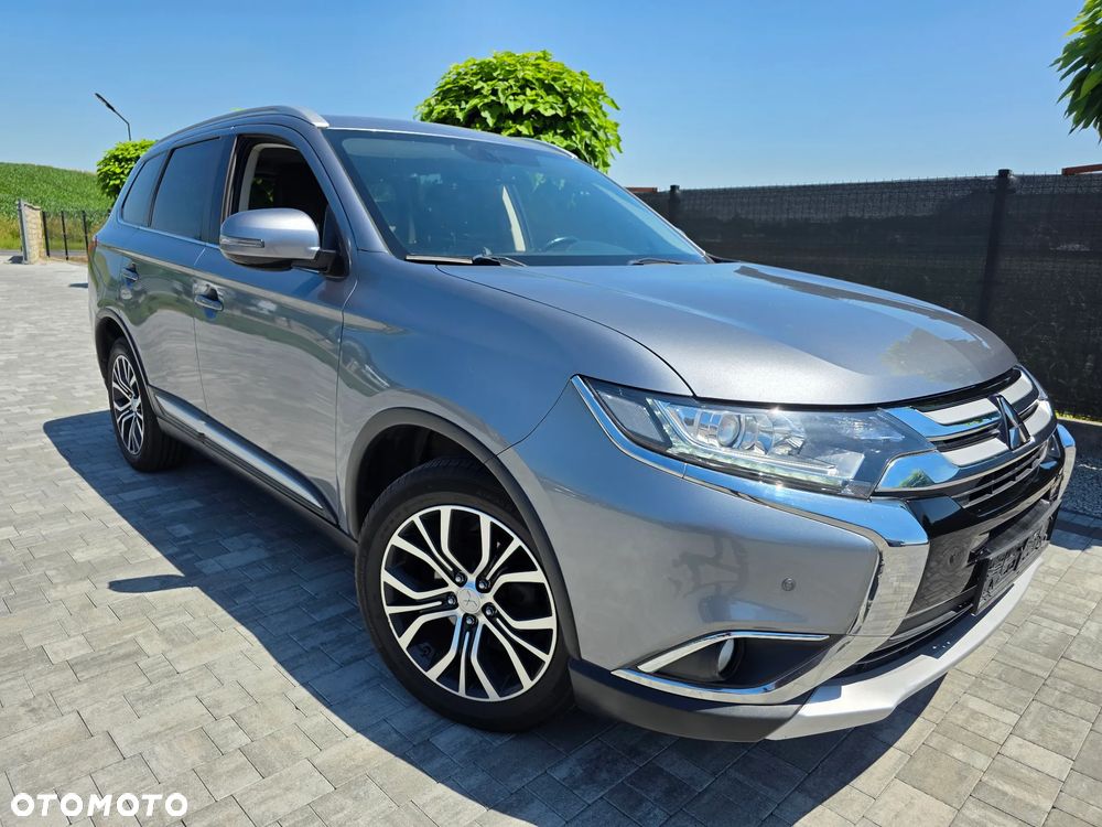 Mitsubishi Outlander 2.0 2WD CVT Diamant Edition+ - 1