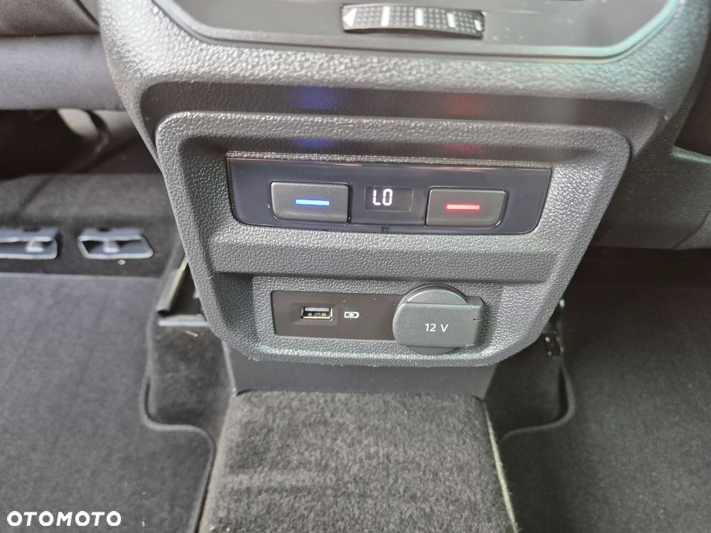 Volkswagen Tiguan - 29