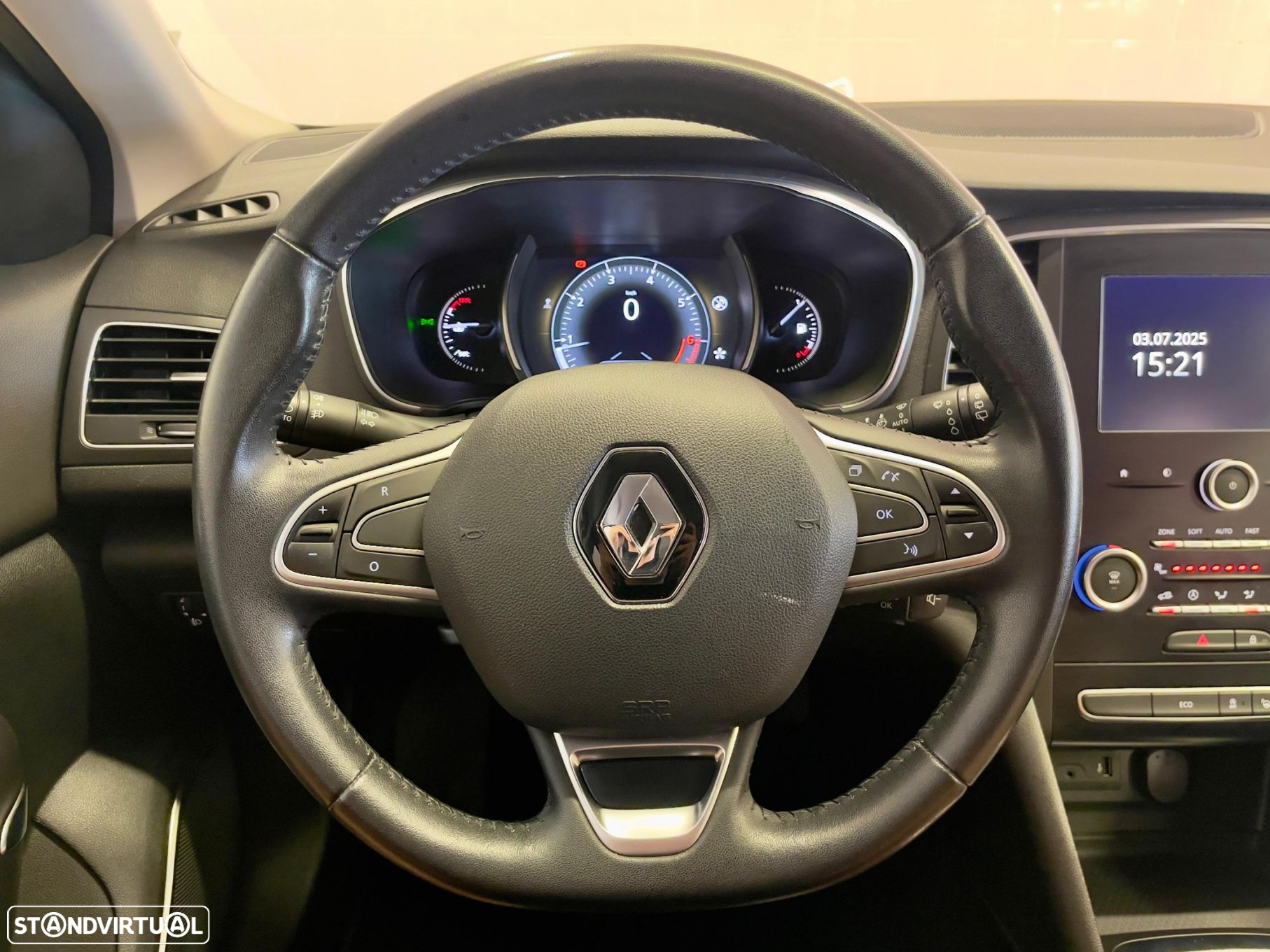 Renault Mégane ENERGY TCe 130 INTENS - 19