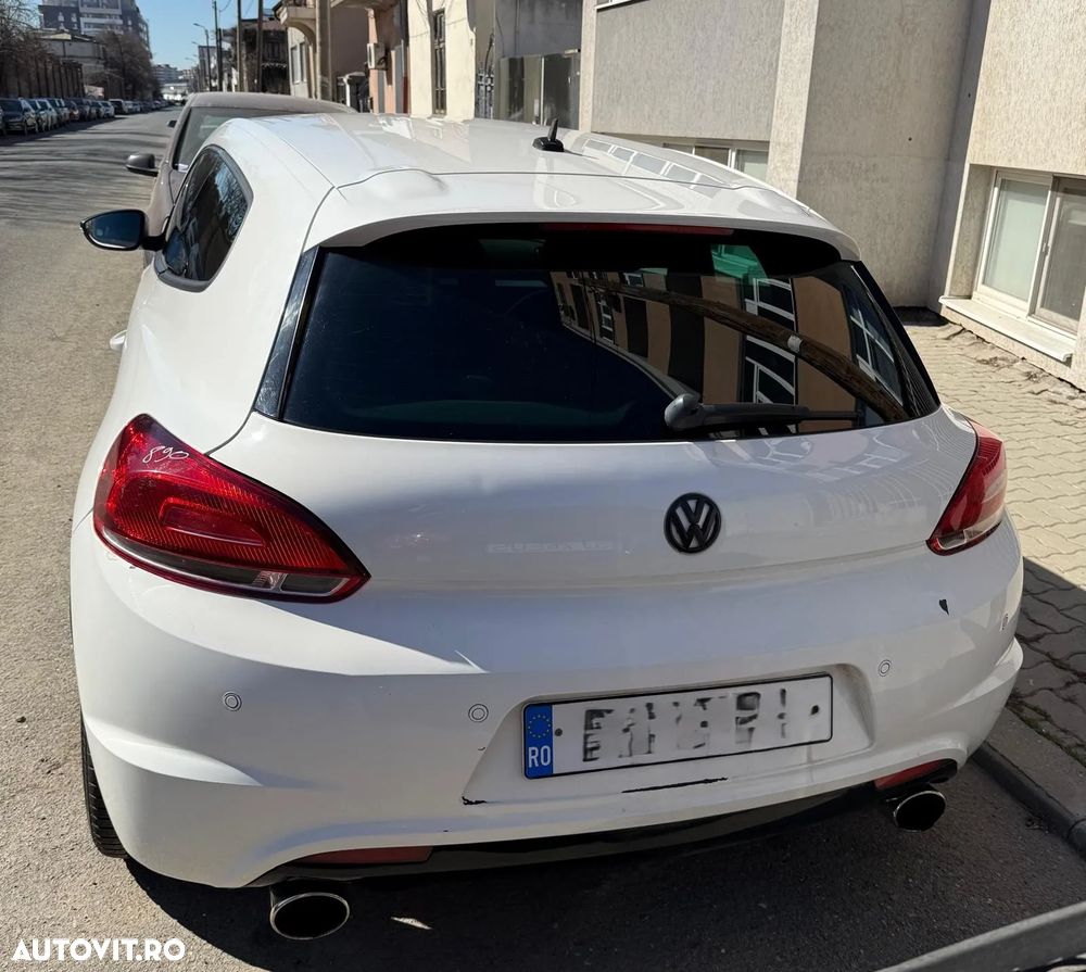 Volkswagen Scirocco 1.4 TSI Life - 2