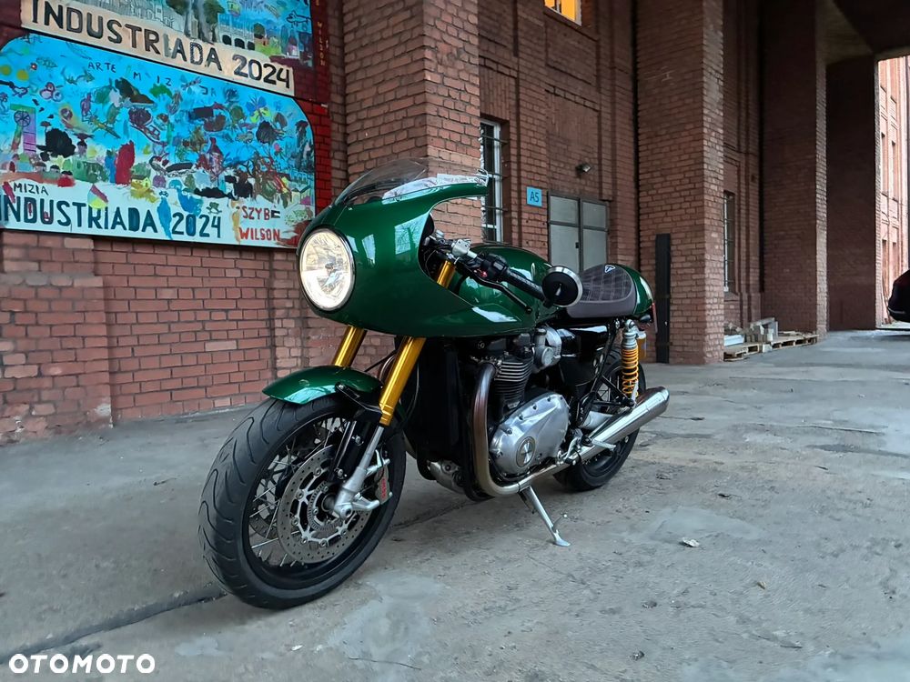 Triumph Thruxton - 4