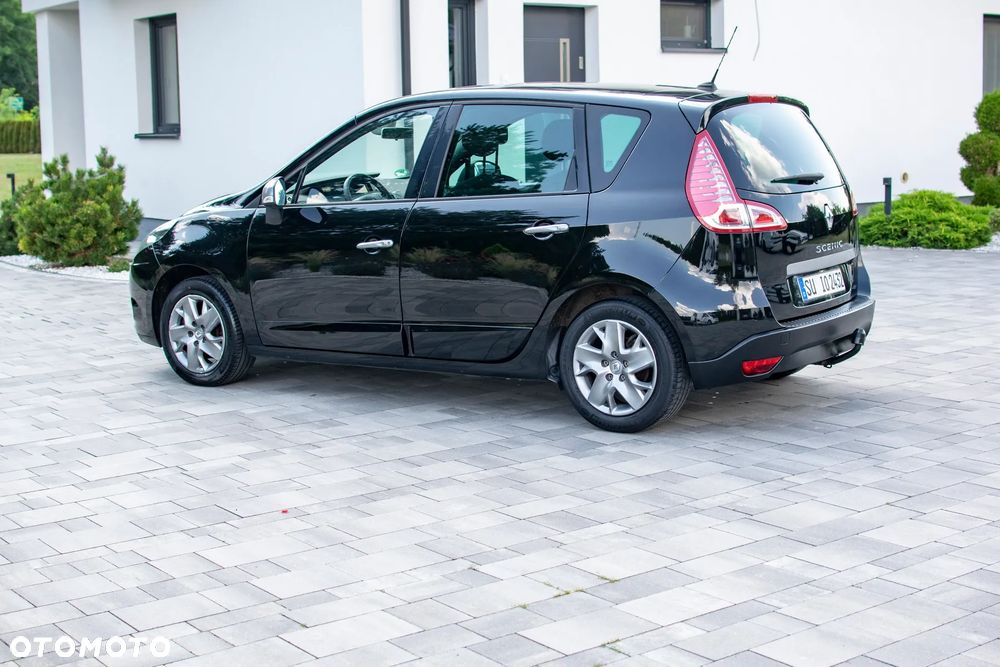 Renault Scenic - 25