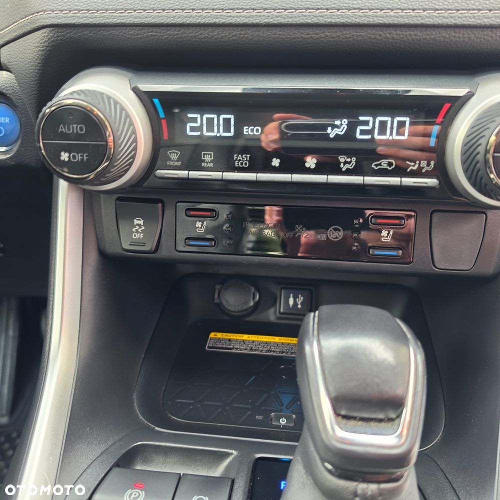 Toyota RAV4 Hybrid Selection 4x2 - 7