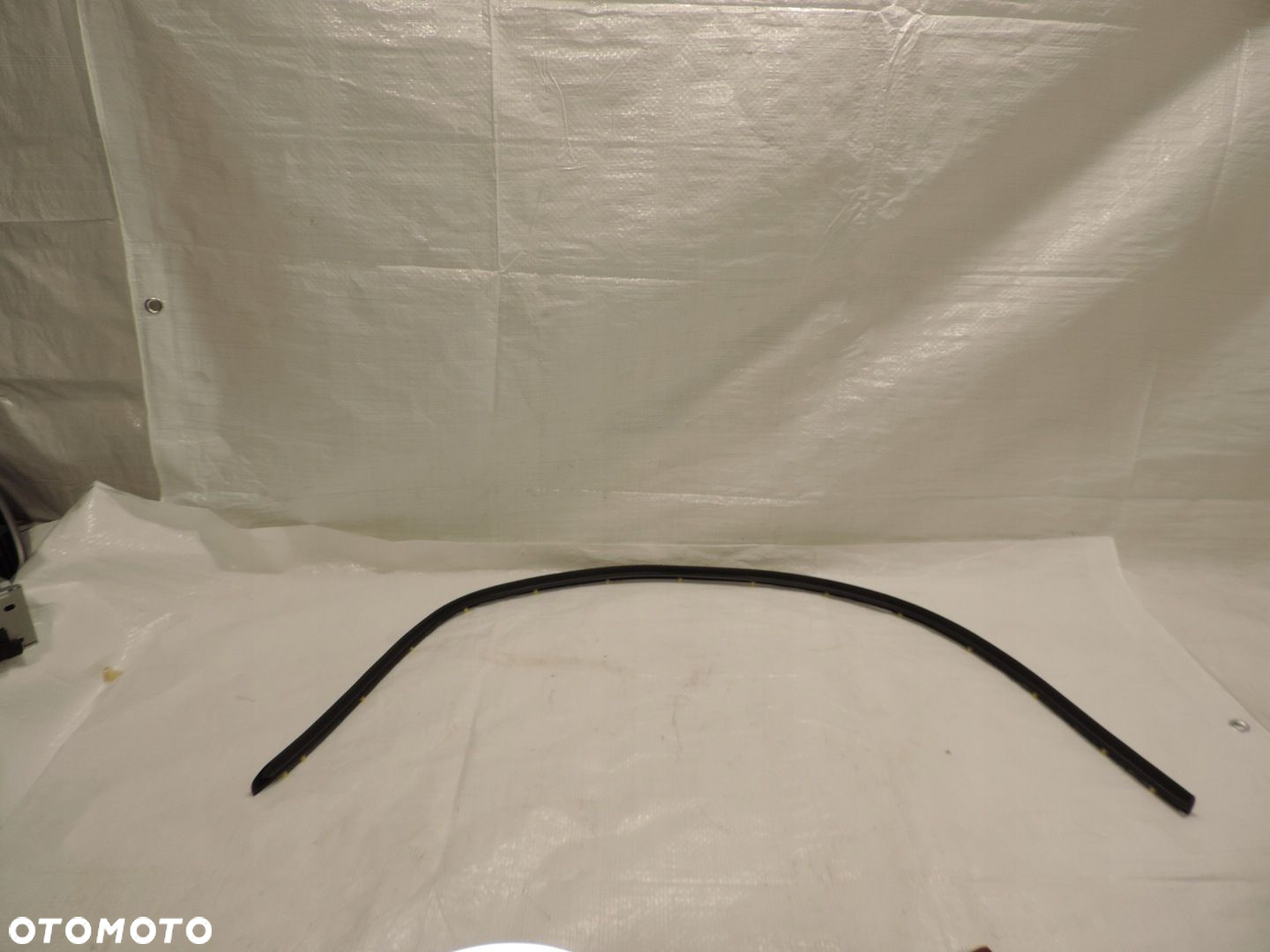 USZCZELKA PROGOWA PRAWA OPEL CORSA E 5D NOWA 13431198 - 2
