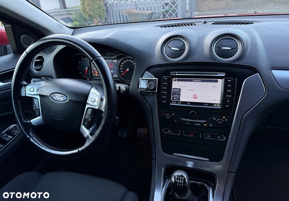 Ford Mondeo 2.0 TDCi Titanium X - 16