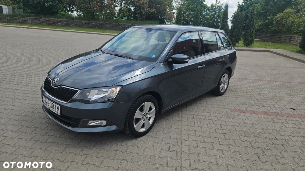 Skoda Fabia 1.0 TSI Ambition - 2