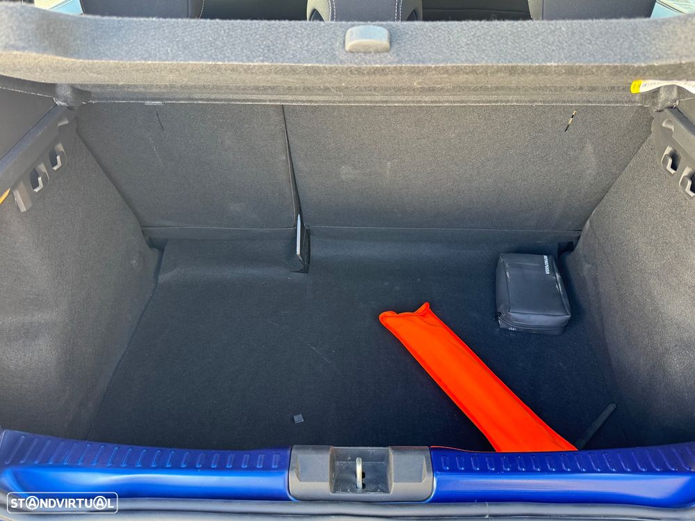 Dacia Sandero ver-1-0-eco--g-stepway-extreme-plus-up-go-bi--fuel - 32