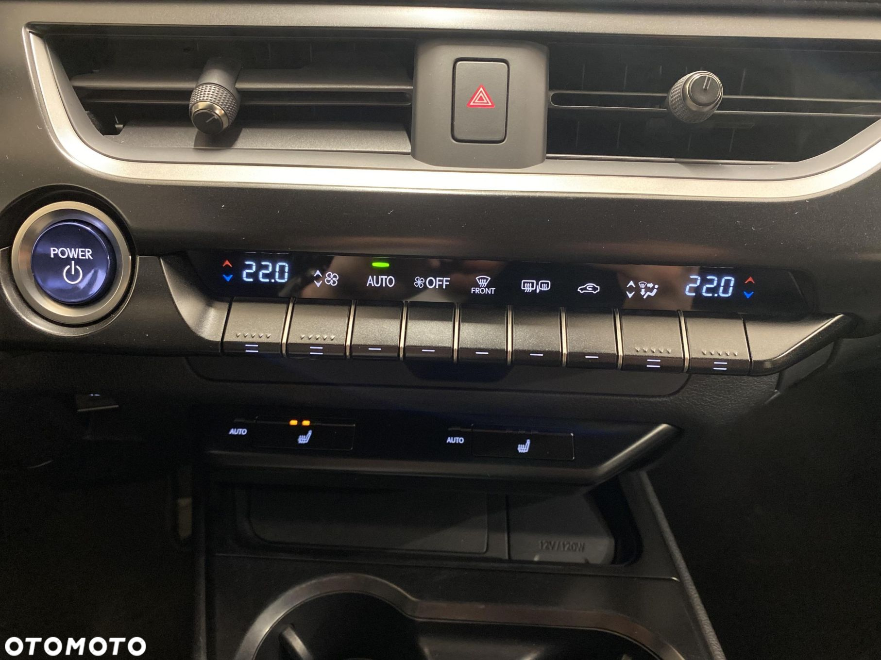 Lexus UX 250h GPF F Impression 2WD - 18