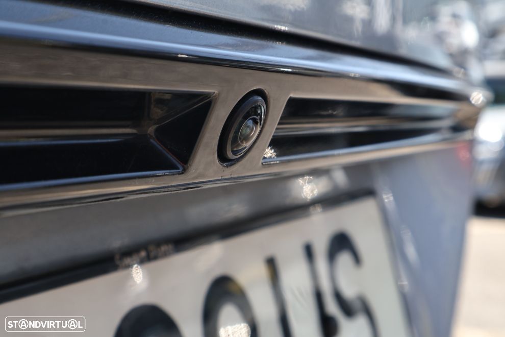 Peugeot 2008 1.2 Hybrid Allure e-DCS6 - 7