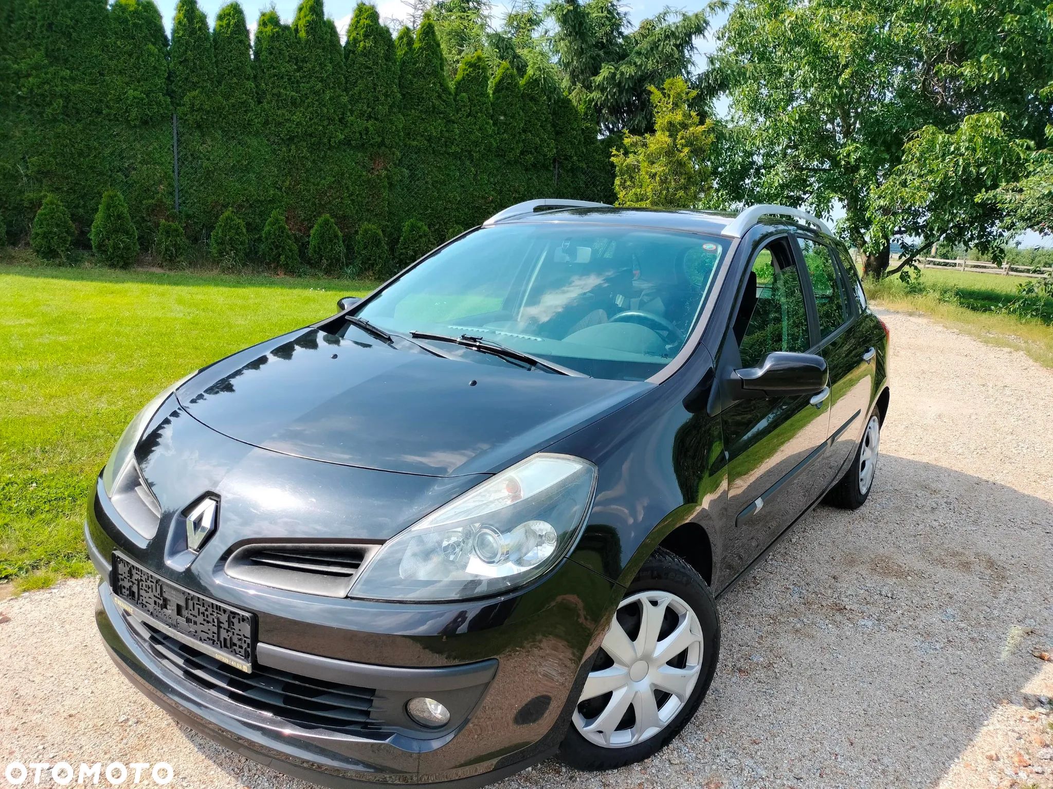 Renault Clio - 1