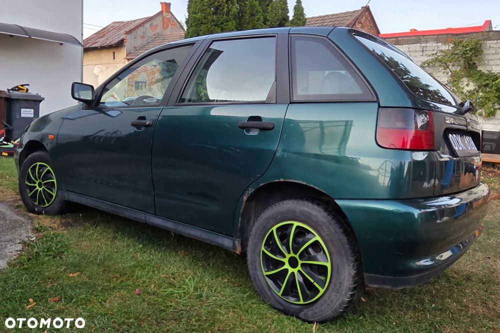 Seat Ibiza 1.4 CL - 4