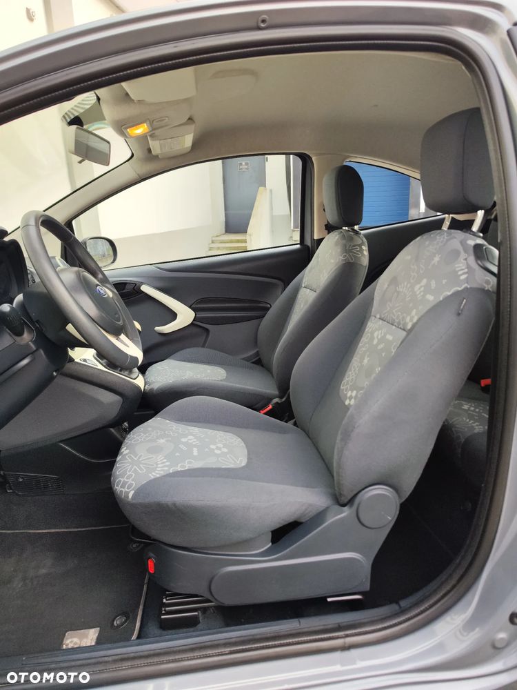 Ford KA Royal - 11