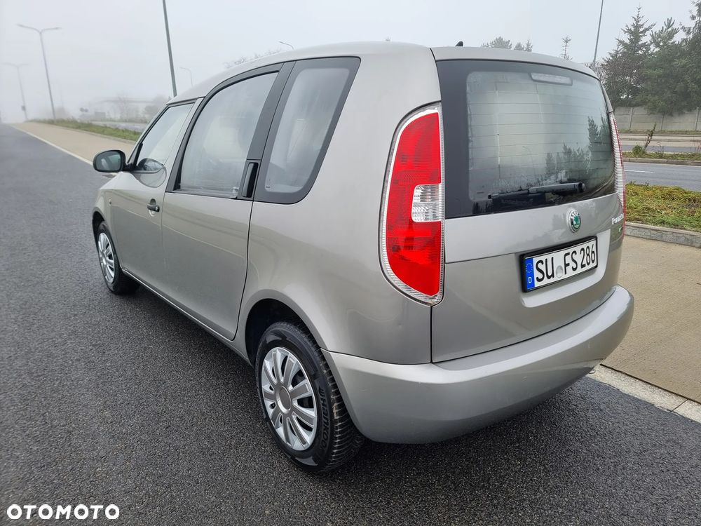 Skoda Roomster 1.4 MPI FAMILY - 3