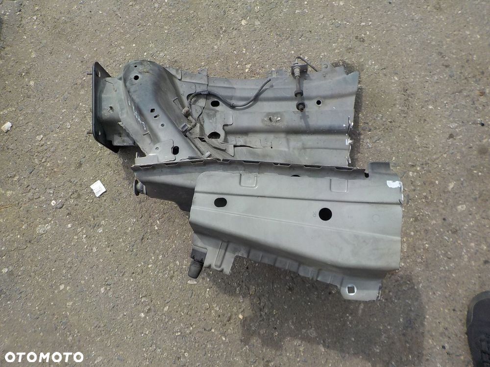 podłużnica prawy ford s-max mk1 2007r - 1
