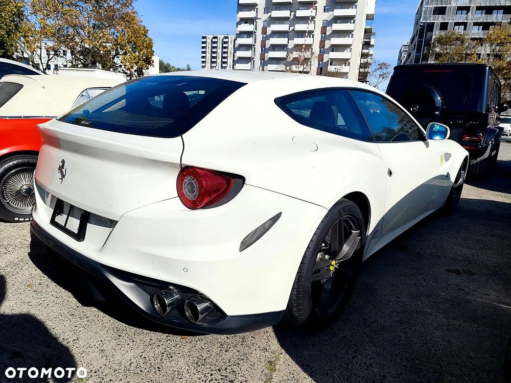 Ferrari FF Standard - 6