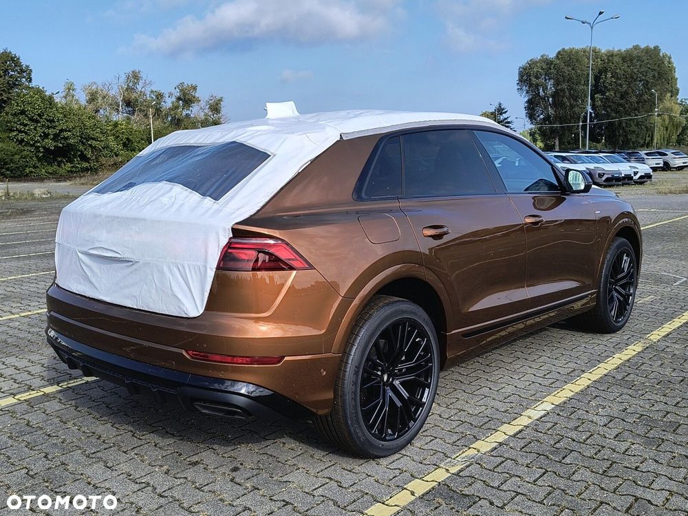 Audi Q8 - 4