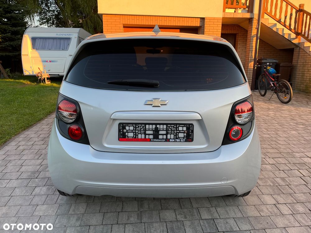 Chevrolet Aveo - 24