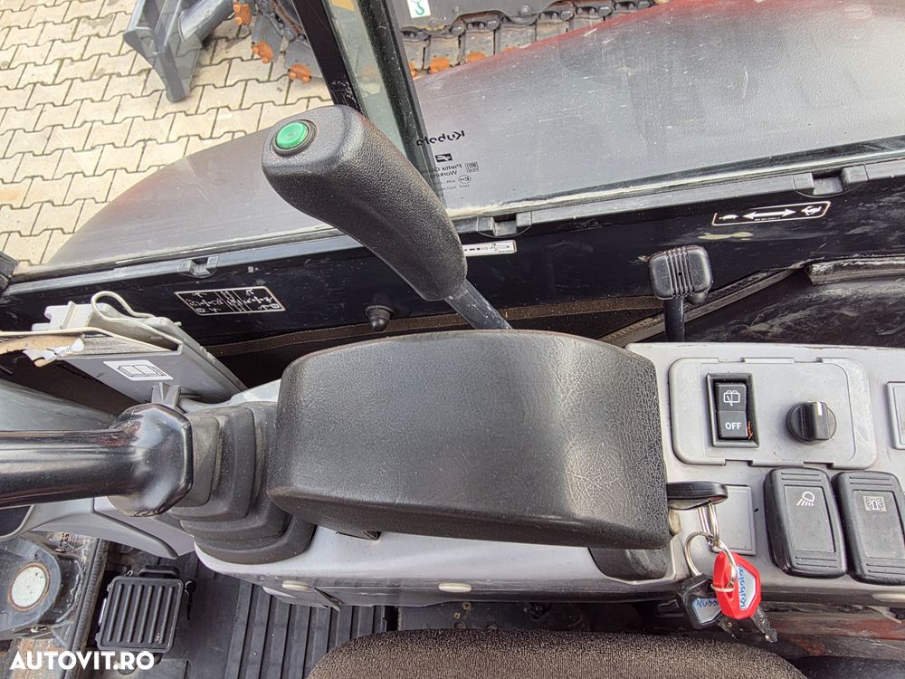 Kubota U27-4 - 11
