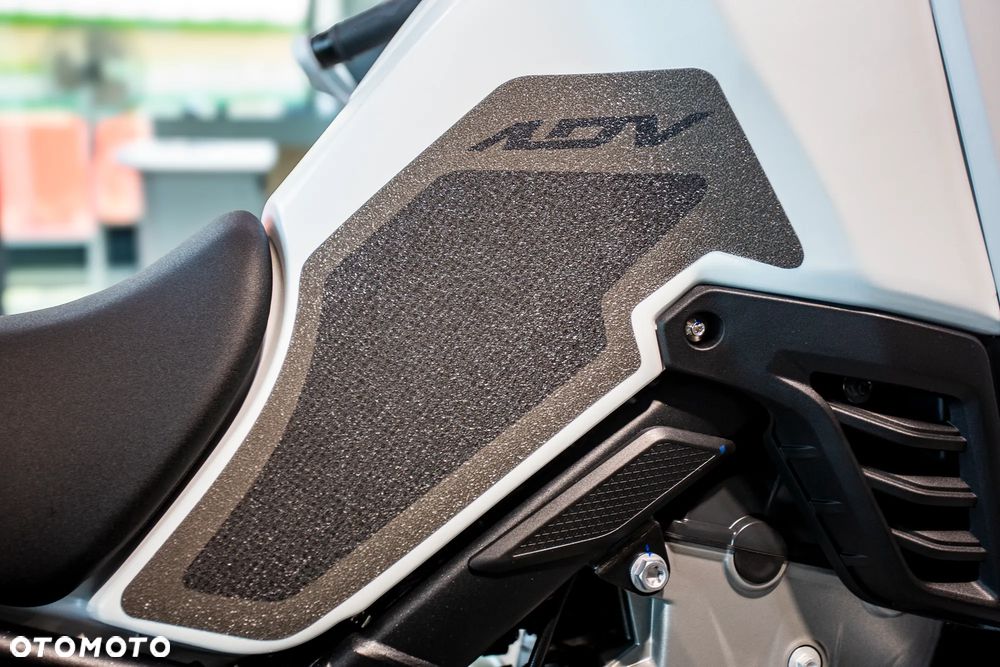 KOVE 800X Touring - 17