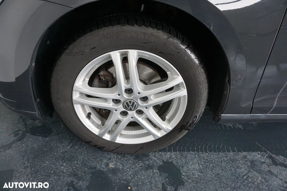 Volkswagen Golf 1.6 TDI Trendline - 4