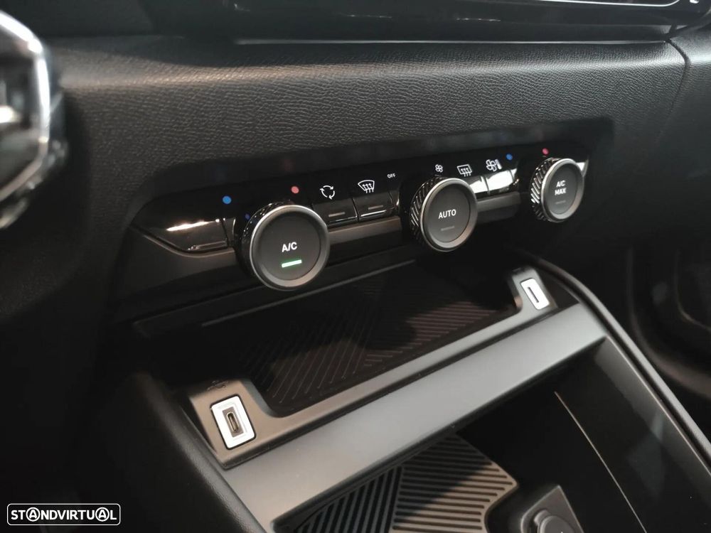 Citroën e-C4 50 kWh Feel - 18