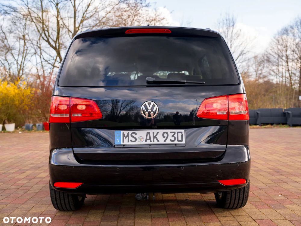 Volkswagen Touran 2.0 TDI DPF BlueMotion Technology DSG Life - 12