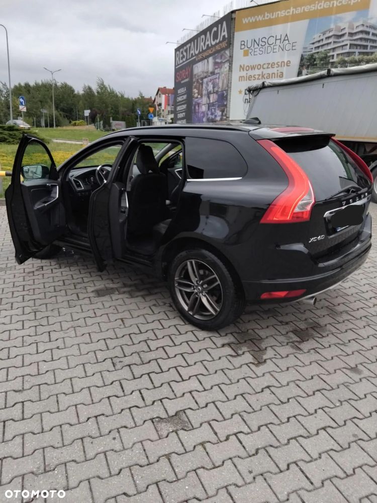 Volvo XC 60 - 2