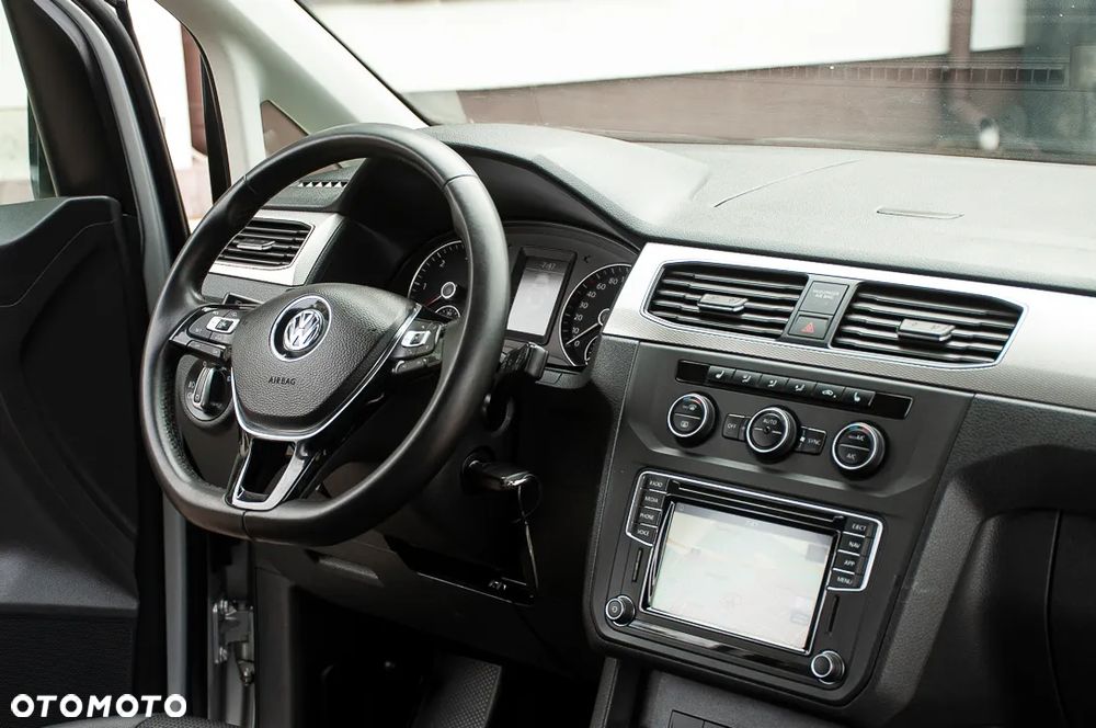 Volkswagen Caddy - 10
