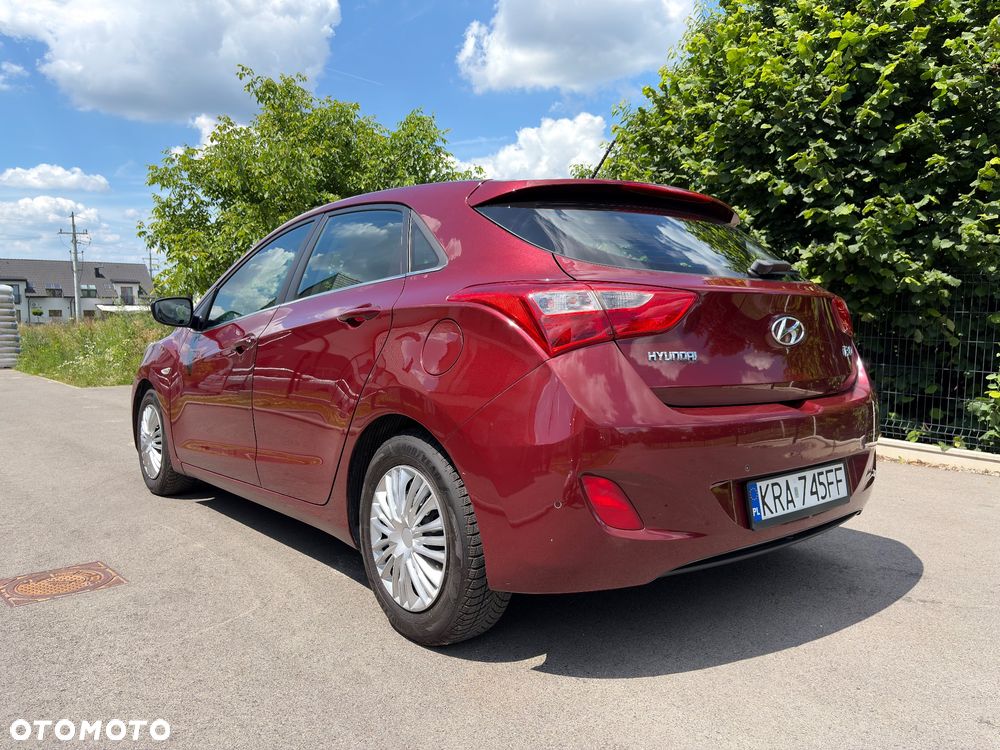 Hyundai i30 blue 1.4 Passion - 7