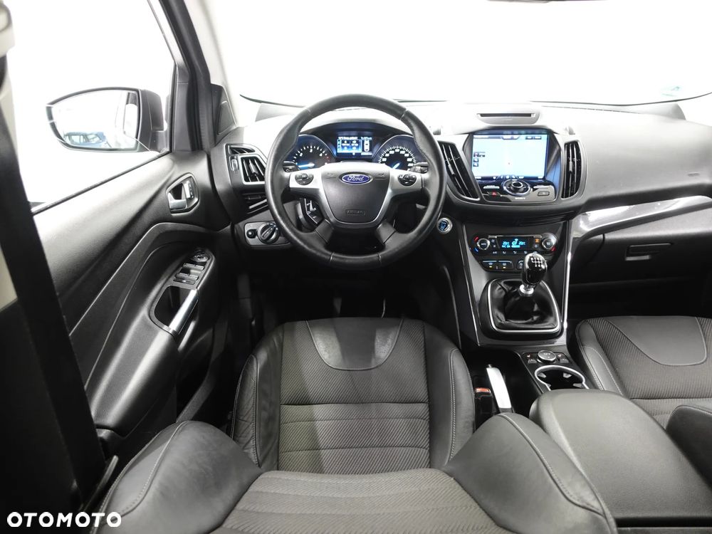 Ford Kuga 2.0 TDCi 4x4 Business Edition - 27