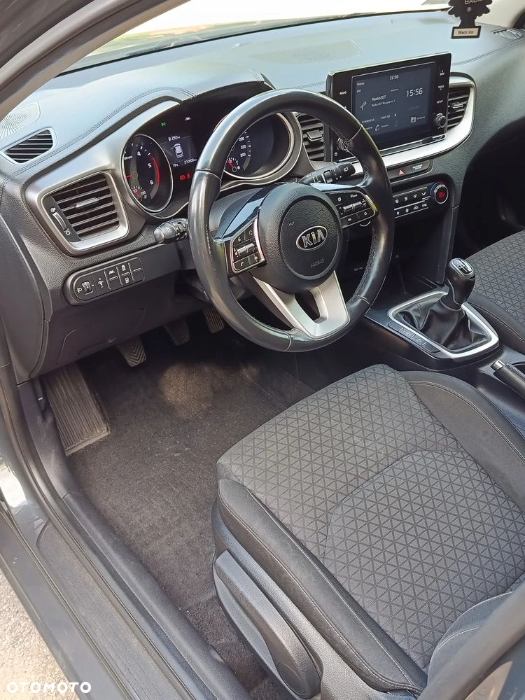 Kia Ceed 1.6 CRDi SCR L Business Line - 8