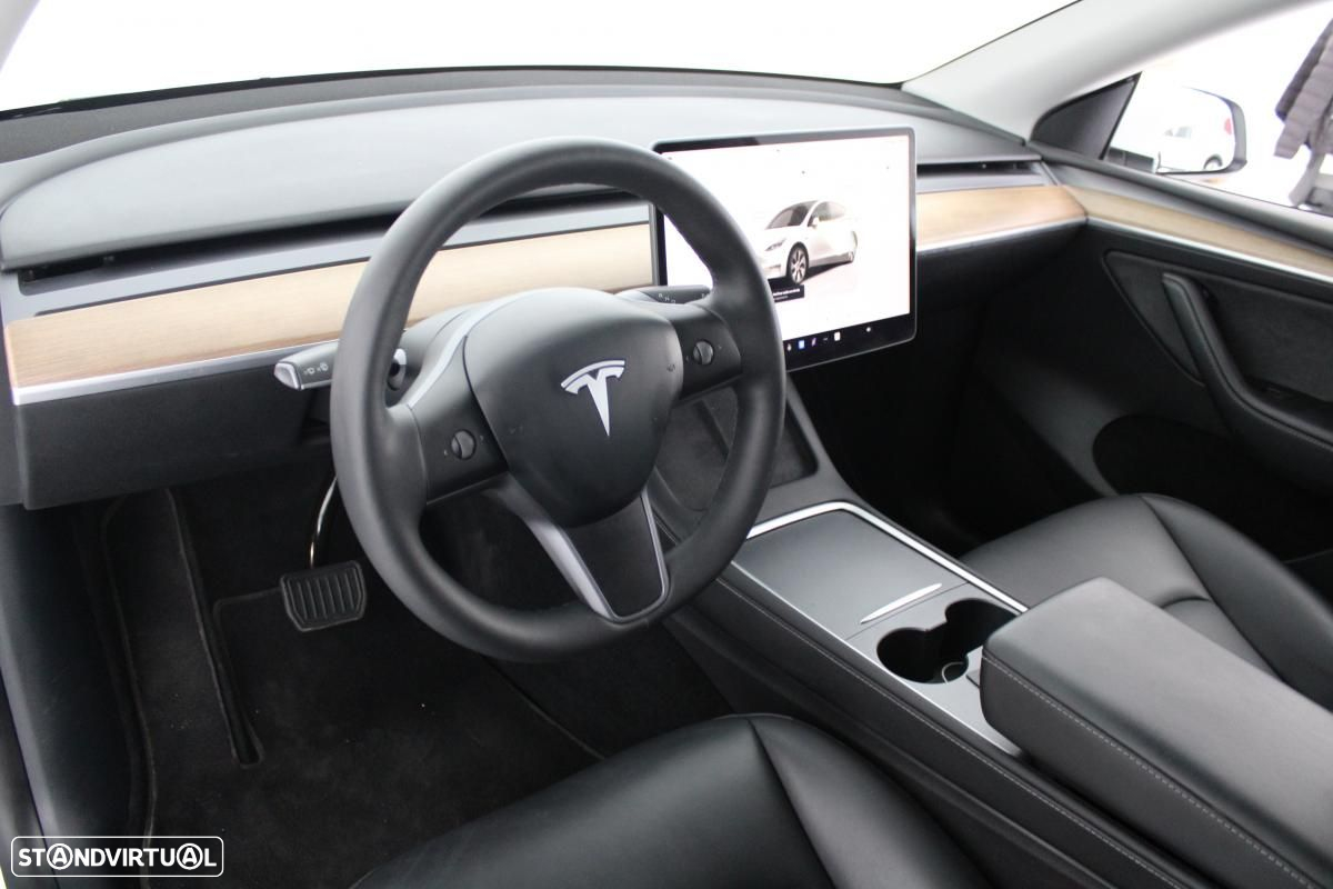 Tesla Model Y Long Range Tração Integral - 12