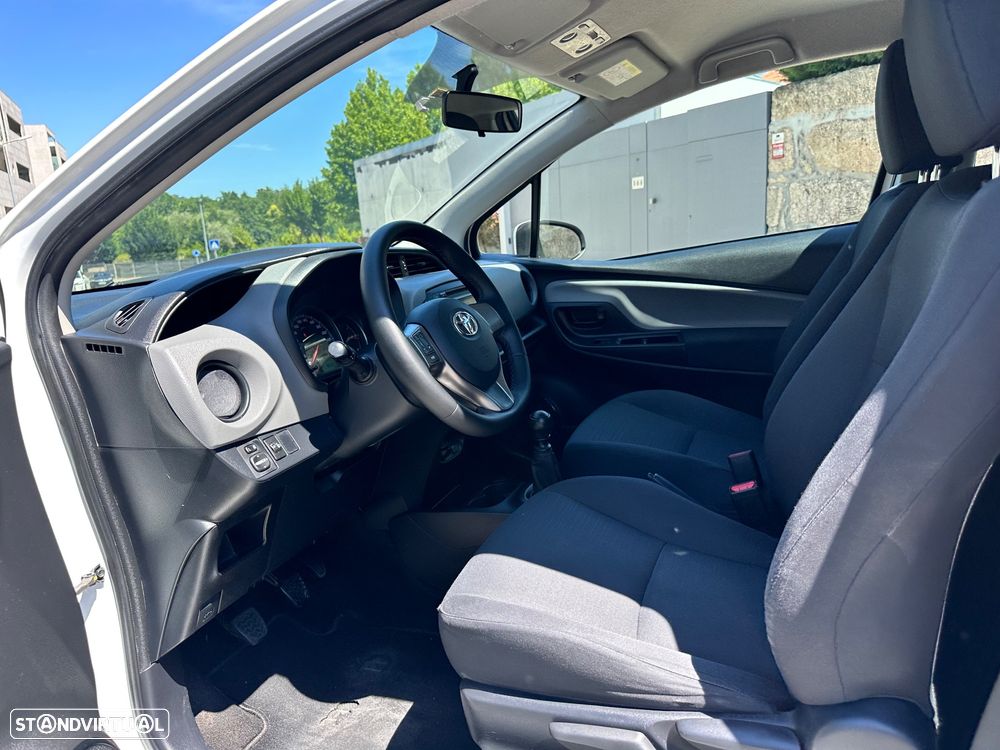 Toyota Yaris 1.4 D-4D - 16