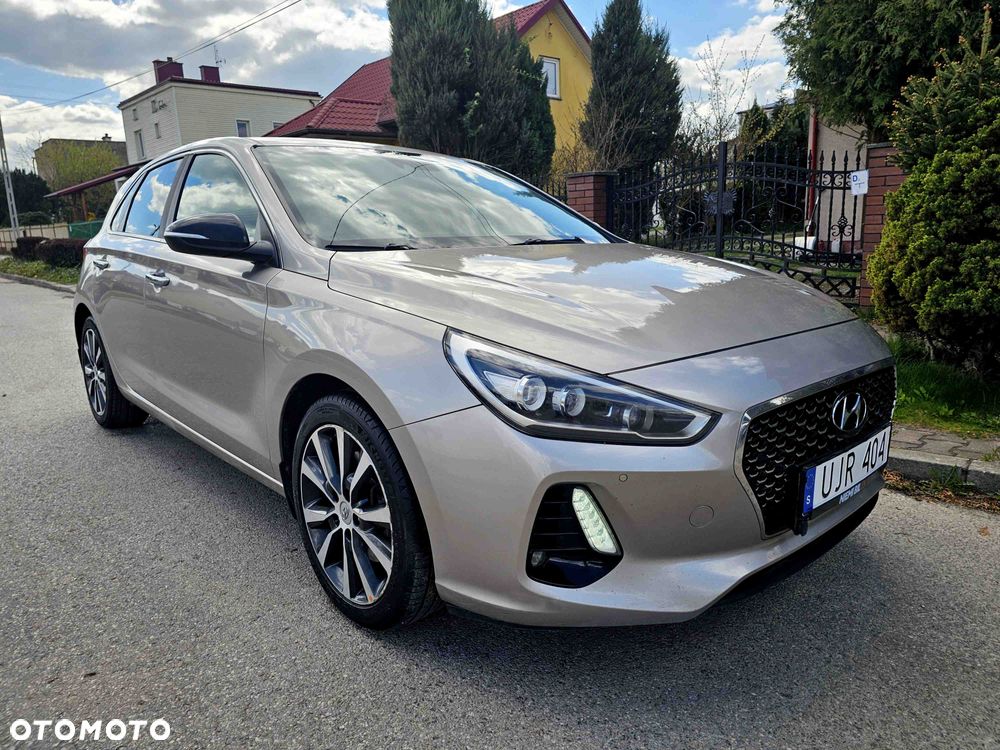 Hyundai i30 blue 1.6 CRDi Premium - 4