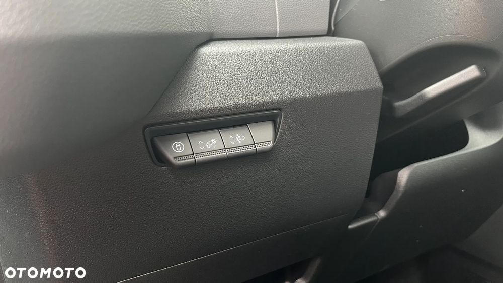 Renault MASTER L2H2 150KM - 15