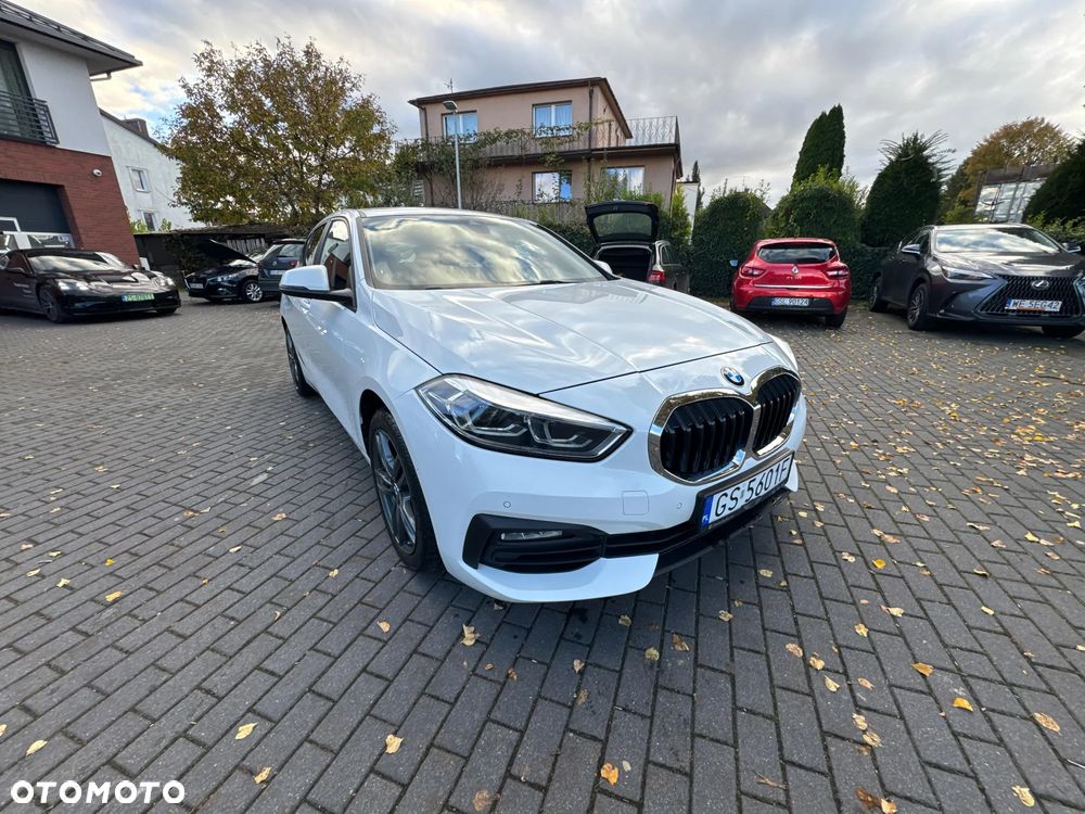 BMW Seria 1 118i - 5