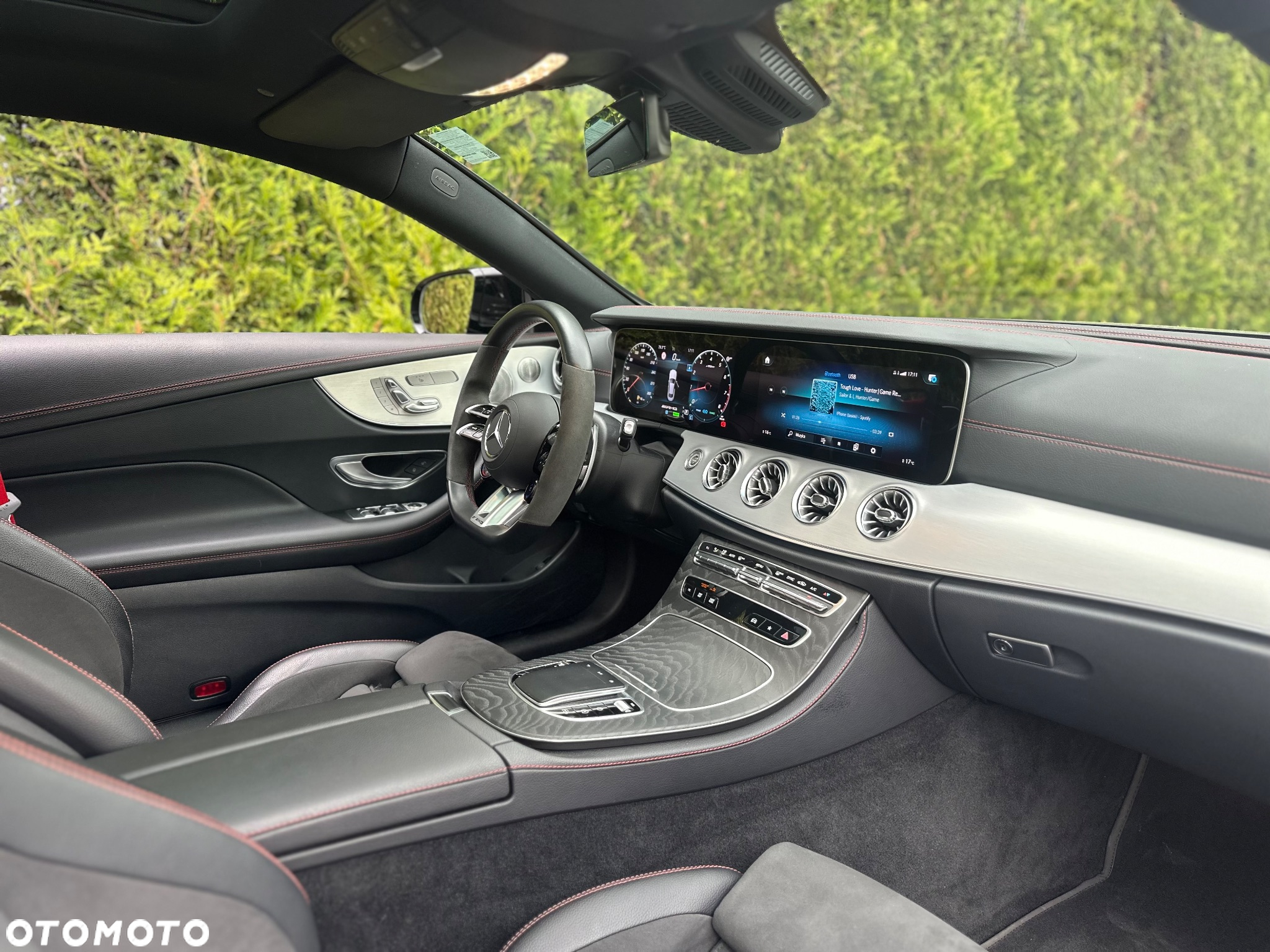 Mercedes-Benz Klasa E AMG 53 Coupe 4-Matic+ 9G-TRONIC - 17
