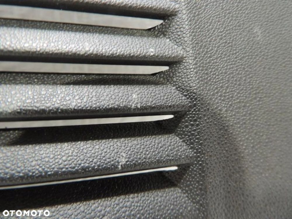 KRATKA OSŁONA BAGAŻNIKA PRAWA OPEL CROSSLAND X 13475634 - 4