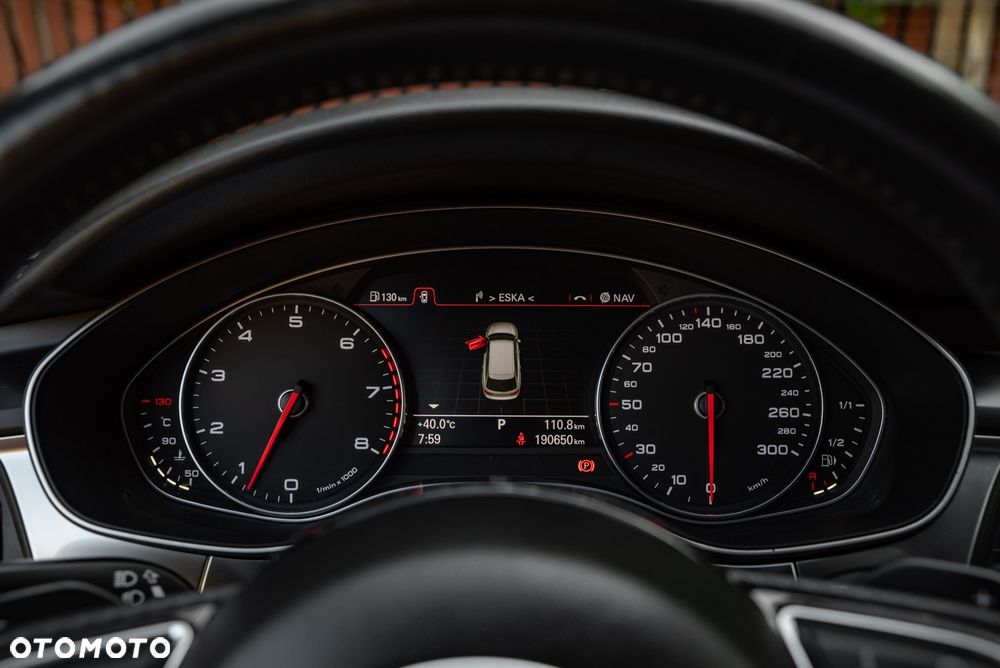 Audi A6 Avant 3.0 TFSI Quattro S tronic - 32