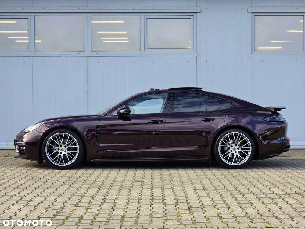 Porsche Panamera 4 Platinum Edition - 9